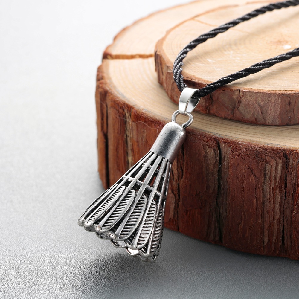Badminton Is Calling - Kinitial Vintage Badminton Vorm Hanger Ketting